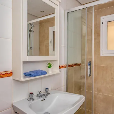 Cabopino-2 By Interhome Lägenhet Marbella